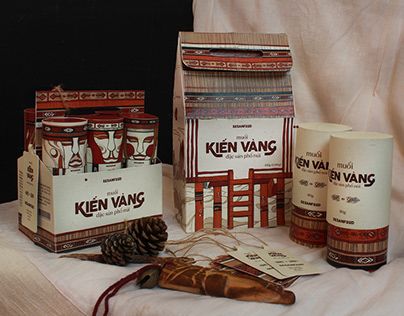 Bộ bao bì hải sản Kiên Vàng gồm hộp túi và nhãn chai