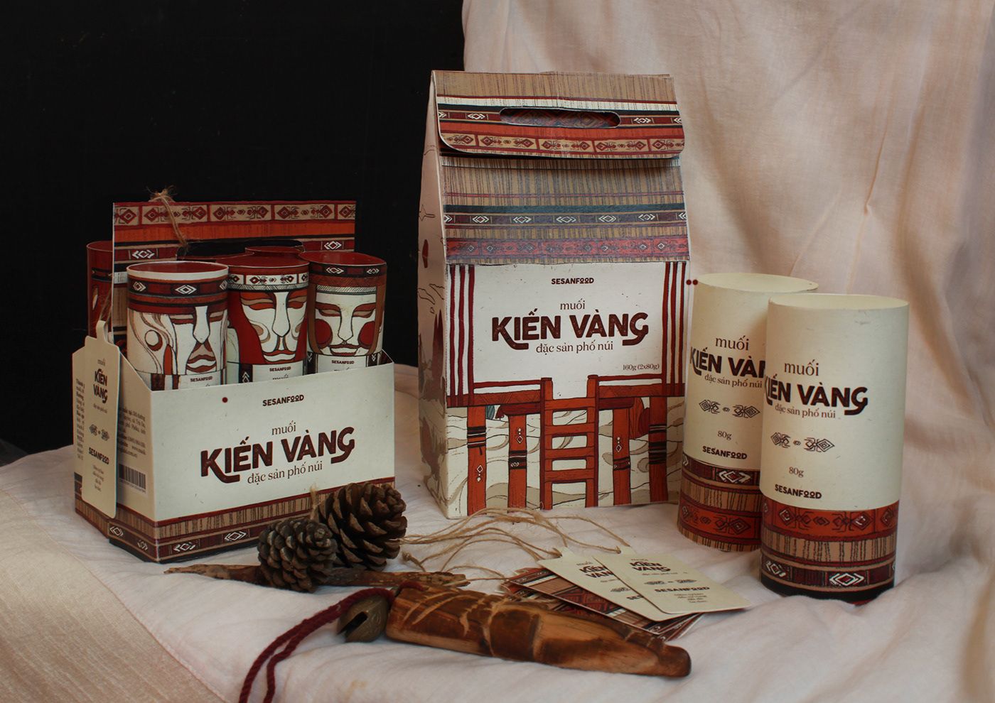 Bộ hộp và túi giấy đựng hải sản khô Kiên Vàng